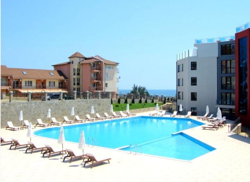 Sun Wave Apartment Presige Sveti Vlas Exterior photo